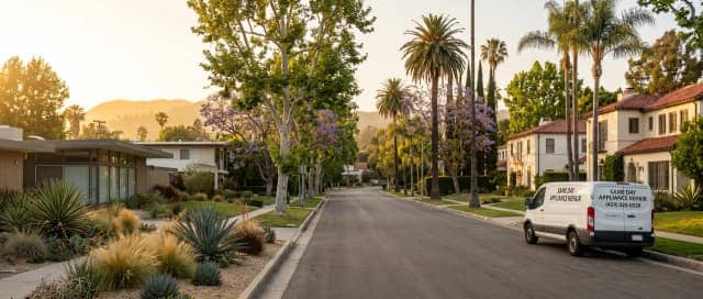 Appliance repair technician in Studio City, CA kitchen